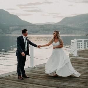 Meet your Posher, Cara